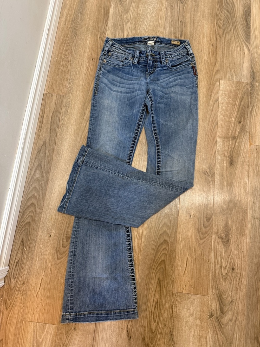 Silver Jeans Medium Blue Flared Jeans